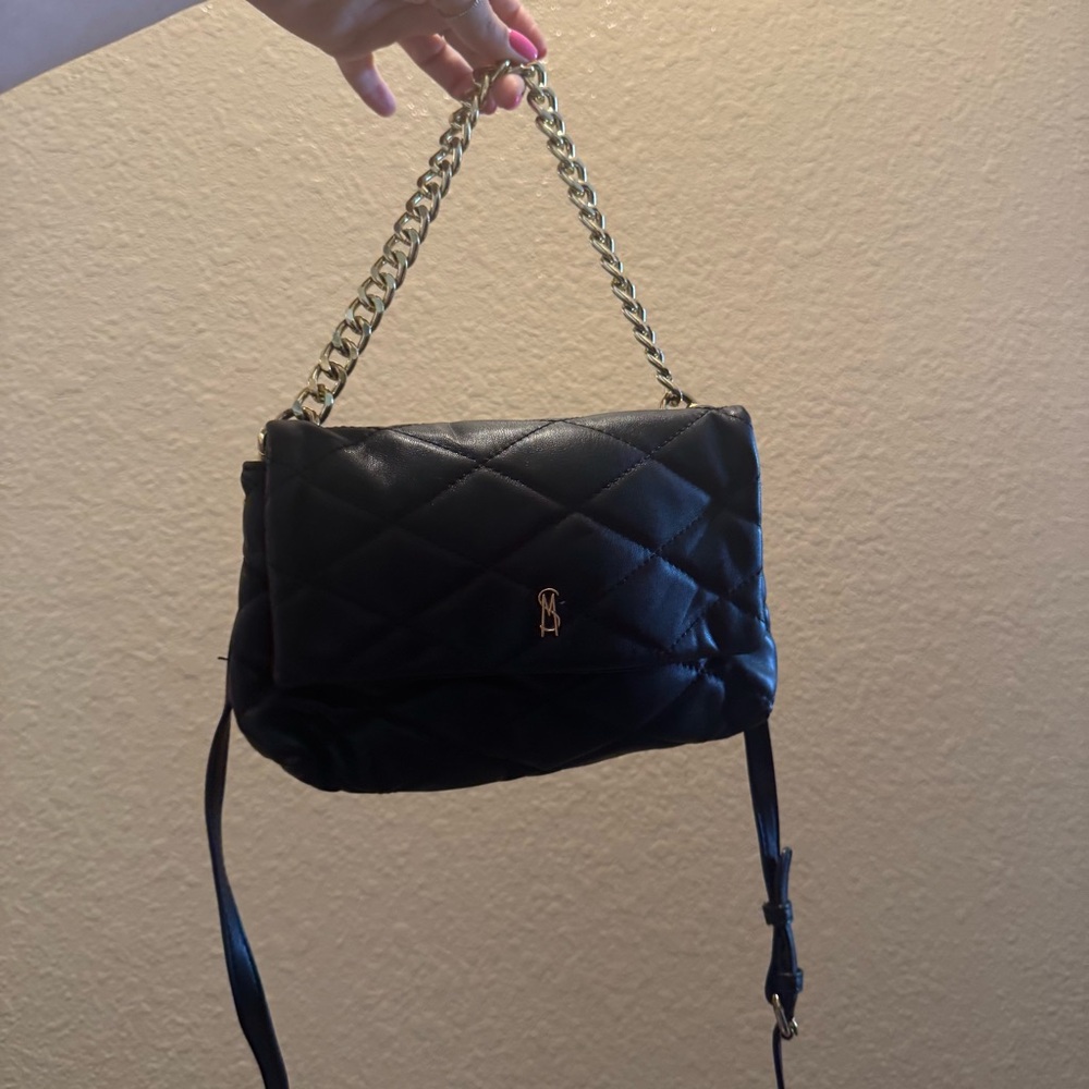 Steve Madden Black Quilted Crossbody/Shoulder Bag - Picture 3 of 7